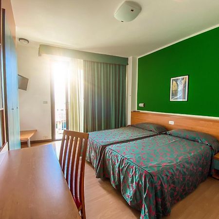 Hotel Fenix Cavallino-Treporti Kültér fotó