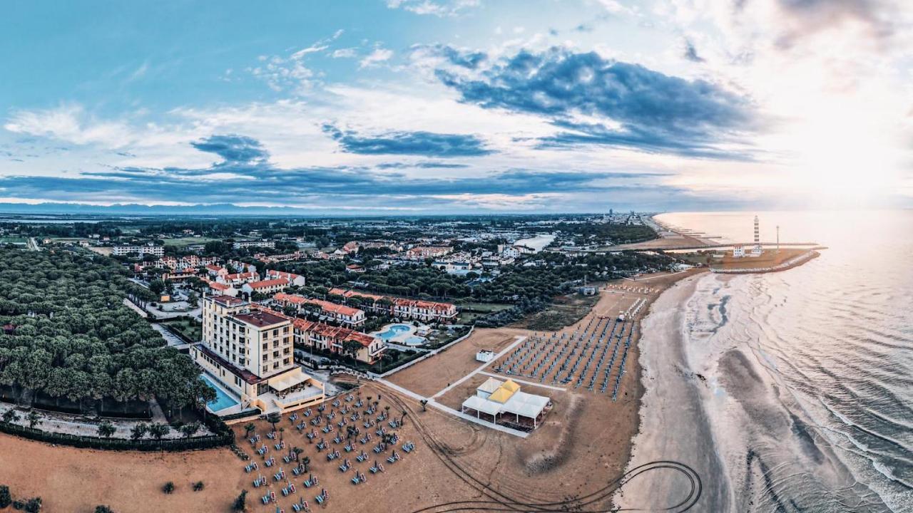 Hotel Fenix Cavallino-Treporti Kültér fotó